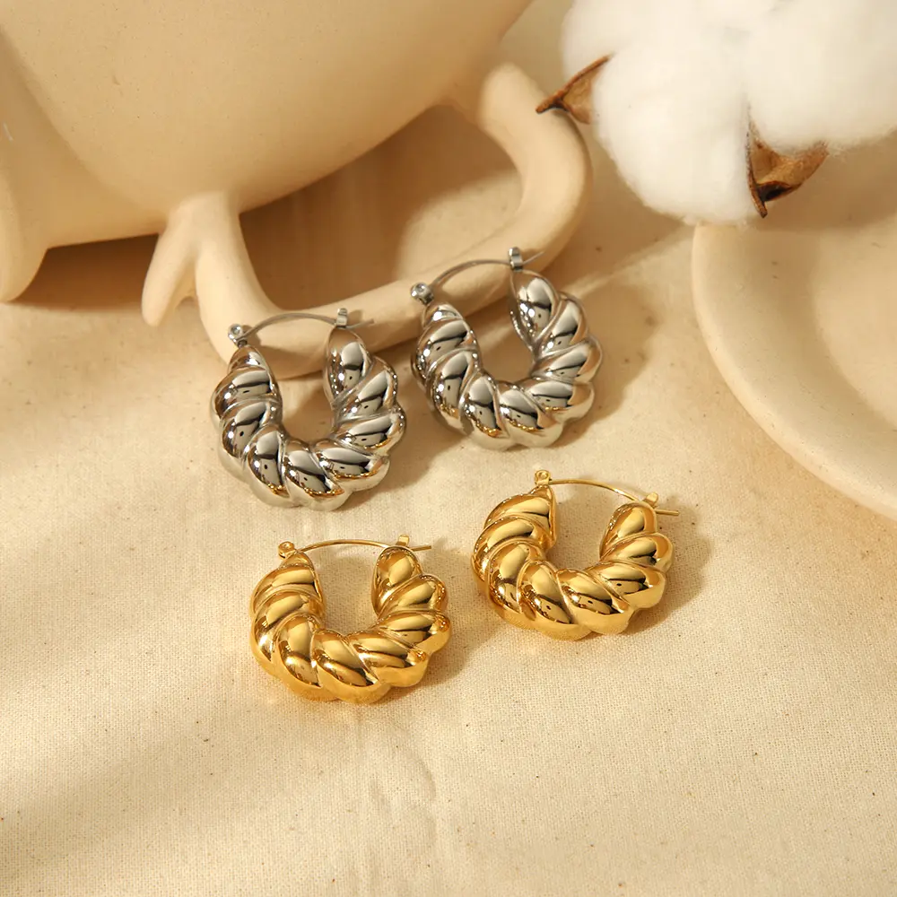 1 Pair Classic Style Chunky Braid C Shape Stainless Steel 18K Gold Plated Women's Hoop Earrings h5 